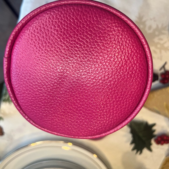 Top Grain Leather Boho Pink Crossbody/Shoulder Drawstring Bucket Pouch Bag NWOT - Picture 8 of 8